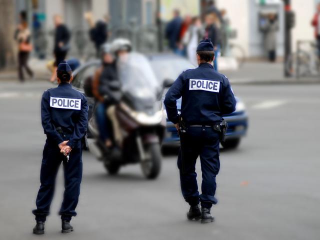 Photo police