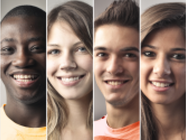 Photo groupe de jeunes